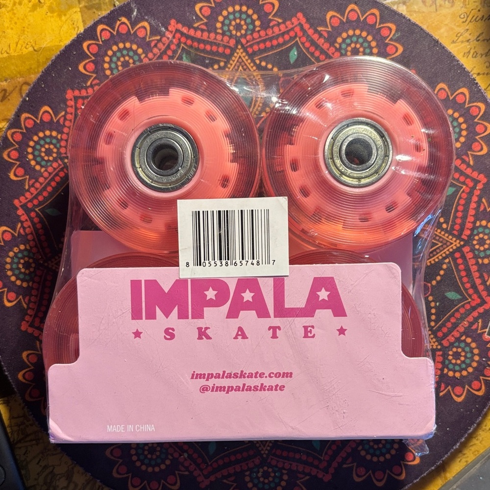 Impala Pink LED Light Up Quad Wheels 4-Pack - Picture 2 of 3